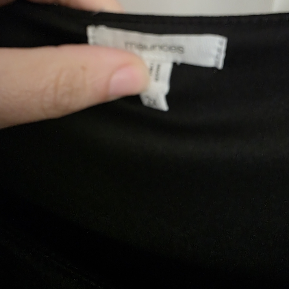 Maurices Black Boxy Long Sleeve Blouse - Picture 3 of 9